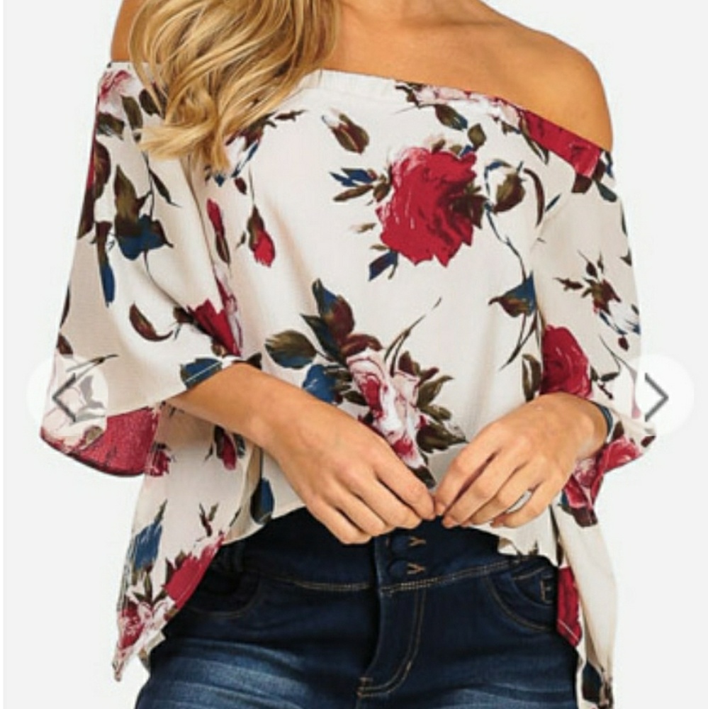 🌹Cold Shoulder Rose Print Shirt🌹